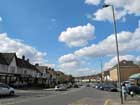 Upper Elmers End Road (guardando a destra)