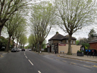 Vera Avenue in direzione della Chiesa di St. Peter