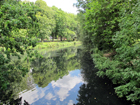 Il corso d'acqua che attraversa Pymmes Park