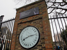 All'esterno del Royal Observatory, si trova questo Orologio tradizionale 