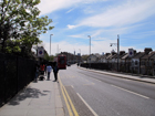 Il tratto di High Road Leyton subito a sinistra della stazione