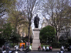 La Statua di William Pitt ai margini di Hanover Square
