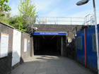 L'uscita della stazione che dà su Seven Sisters Road