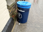 La scritta sul bidone ci conferma che siamo nel London Borough of Lewisham