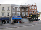 Casette lungo North End Road